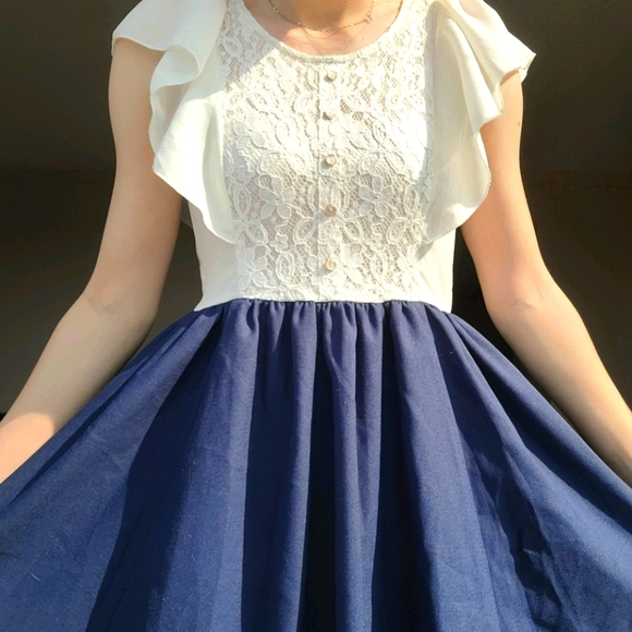 Vintage Dresses & Skirts - BEAUTIFUL VINTAGE OLIVE DES DRESS